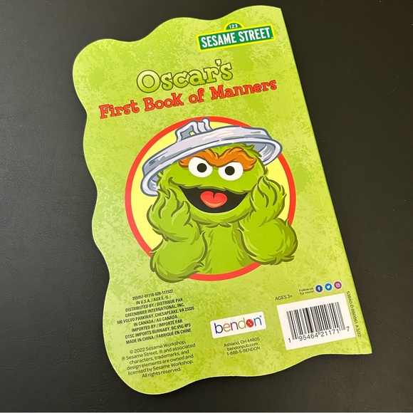 Lot of FIVE Sesame Street Shaped Board Books for Kids 3+ NEW - Picture 4 of 4